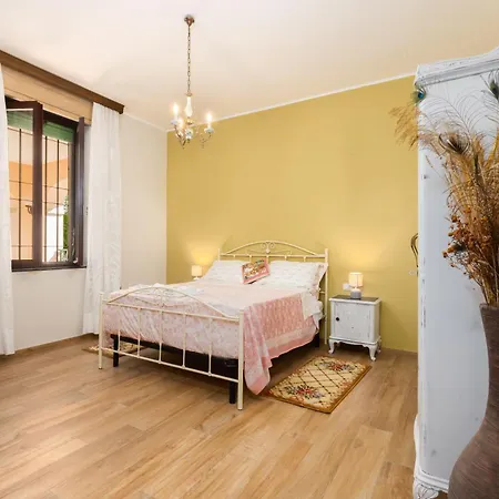 La Casa Dei Nonni 3* Roncaglia