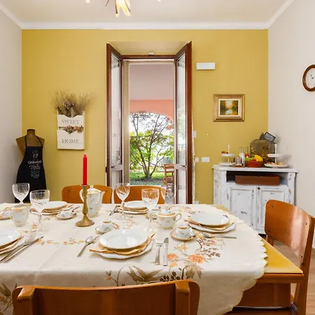 Bed & Breakfast La Casa Dei Nonni 3*