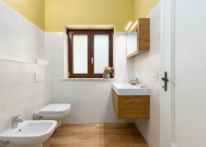 La Casa Dei Nonni Alojamento de Acomodação e Pequeno-almoço 3*